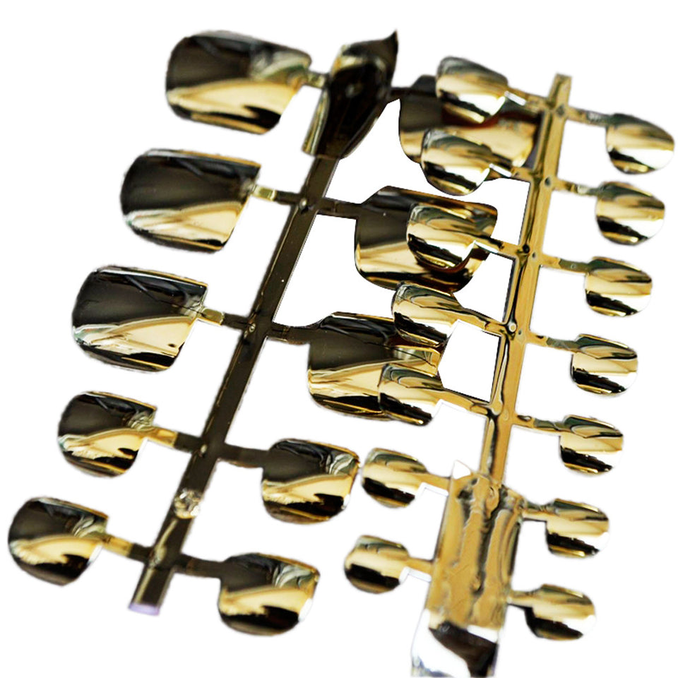 gold nails; acrylic nails; metallic nails; metallic false nails; metallic fake nails; gold metallic nails; fake nails; press on nails; mirror nails; artificial nails; glue on nails; 