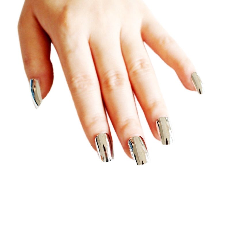 silver nails; acrylic nails; metallic nails; metallic false nails; metallic fake nails; silver metallic nails; fake nails; press on nails; mirror nails; artificial nails; glue on nails; 